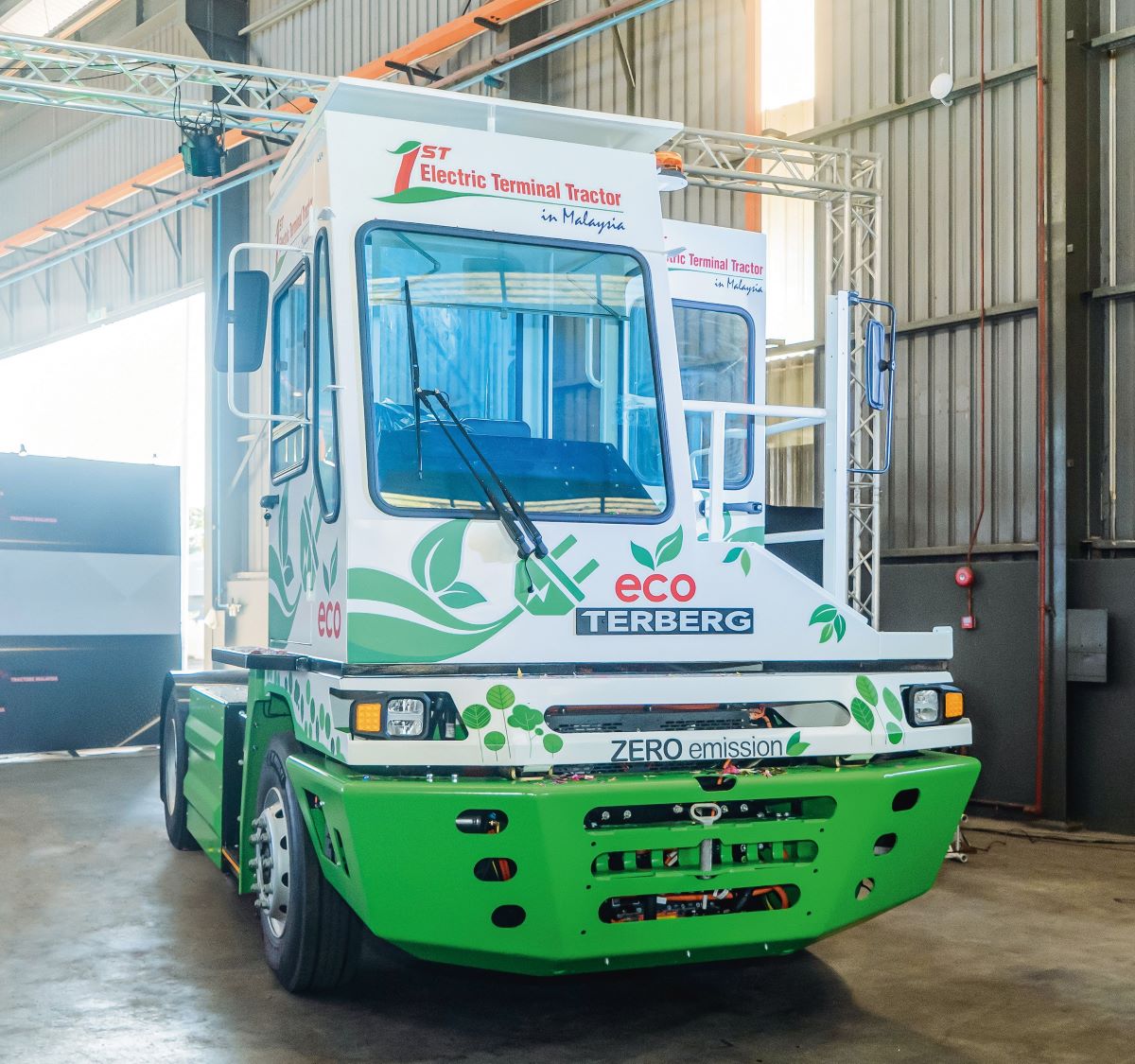 Terberg in Malaysia introduces  the YT200EV  fully electric terminal tractor